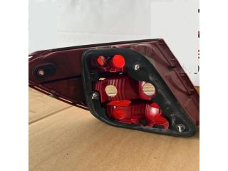bontott MERCEDES-BENZ C-CLASS Jobb Külső Hátsó Lámpa