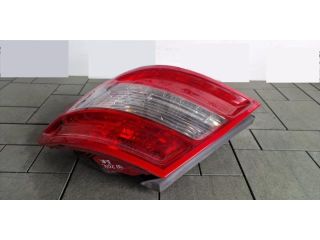 bontott MERCEDES-BENZ C-CLASS Jobb Külső Hátsó Lámpa