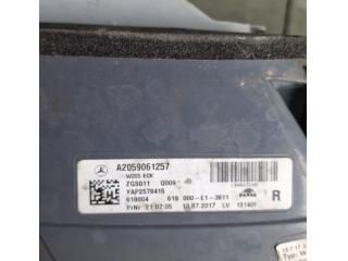 bontott MERCEDES-BENZ C-CLASS Jobb Külső Hátsó Lámpa