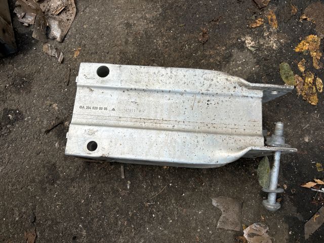 bontott MERCEDES-BENZ C-CLASS Jobb Lökhárító Tartó Nyúlványvég