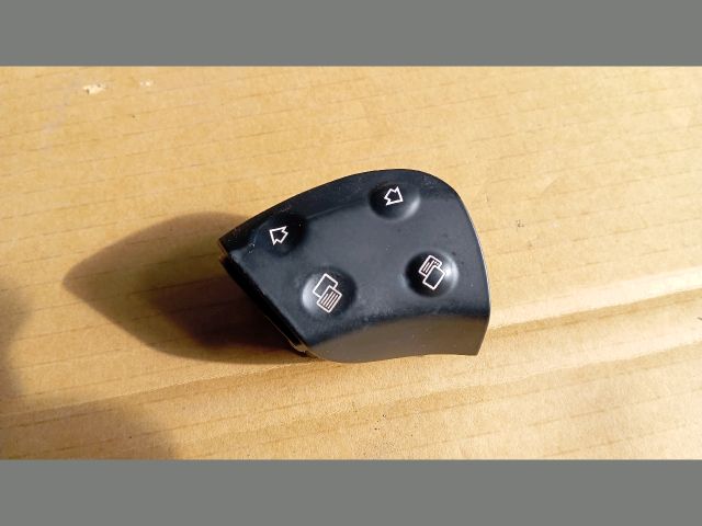 bontott MERCEDES-BENZ C-CLASS Jobb Multikormány Kapcsoló