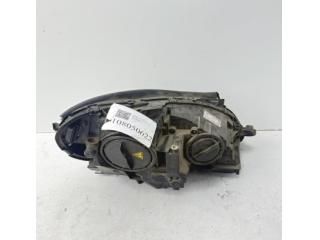 bontott MERCEDES-BENZ C-CLASS Jobb Xenon Fényszóró