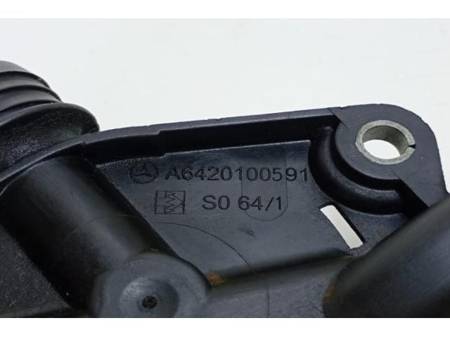 bontott MERCEDES-BENZ C-CLASS Kartergáz Visszavezető Ház