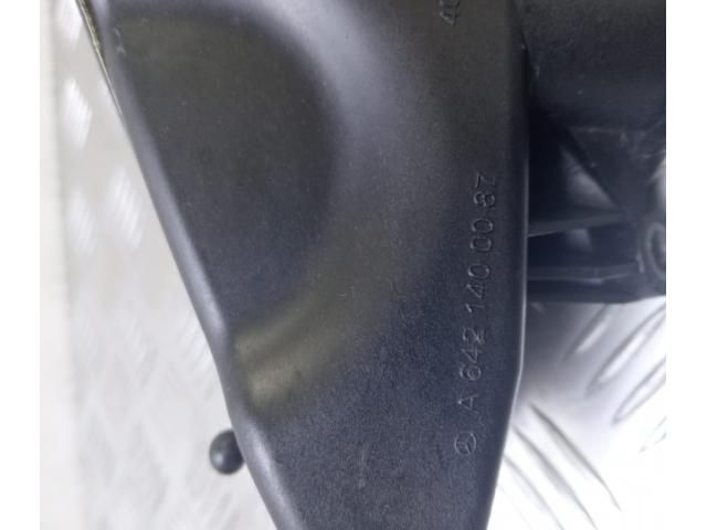 bontott MERCEDES-BENZ C-CLASS Kartergáz Visszavezető Ház