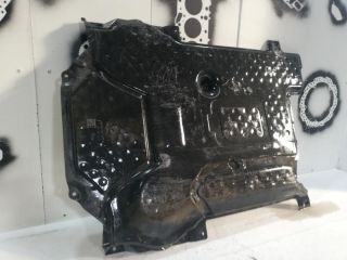 bontott MERCEDES-BENZ C-CLASS Kartervédő