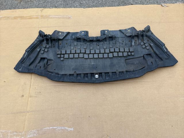 bontott MERCEDES-BENZ C-CLASS Kartervédő