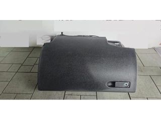 bontott MERCEDES-BENZ C-CLASS Kesztyűtartó