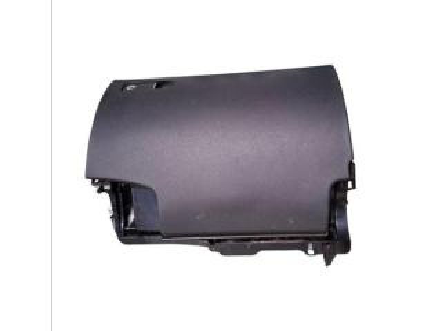 bontott MERCEDES-BENZ C-CLASS Kesztyűtartó