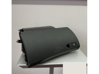 bontott MERCEDES-BENZ C-CLASS Kesztyűtartó