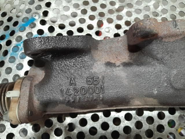 bontott MERCEDES-BENZ C-CLASS Kipufogó Közösítő