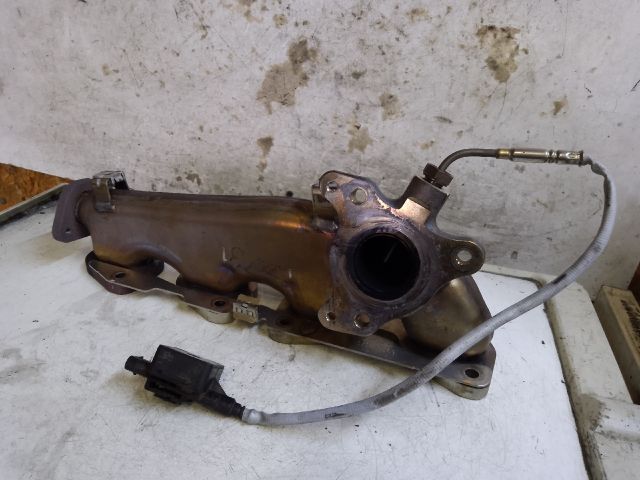 bontott MERCEDES-BENZ C-CLASS Kipufogó Közösítő