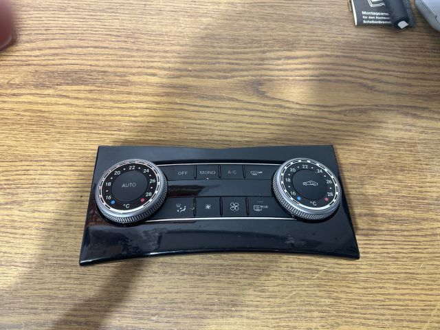 bontott MERCEDES-BENZ C-CLASS Klíma Kapcsoló