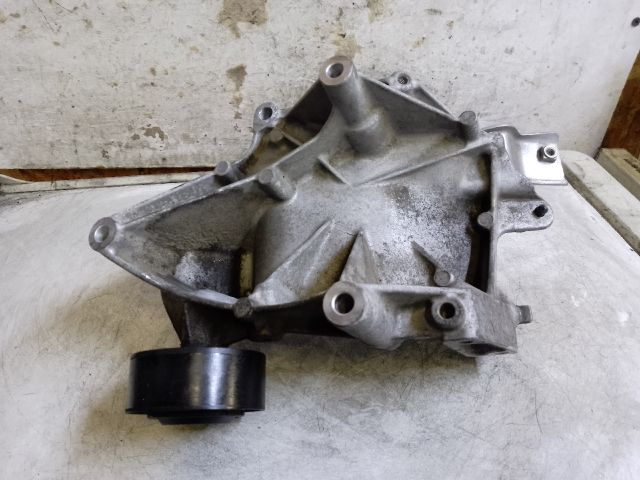 bontott MERCEDES-BENZ C-CLASS Klímakompresszor Tartó Bak