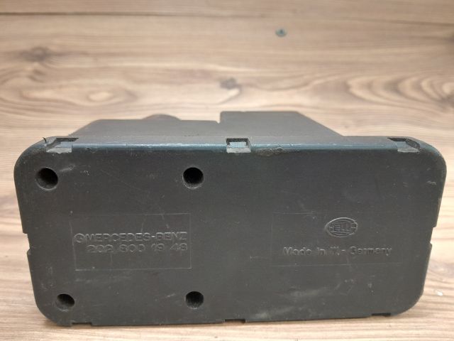 bontott MERCEDES-BENZ C-CLASS Komfort Elektronika