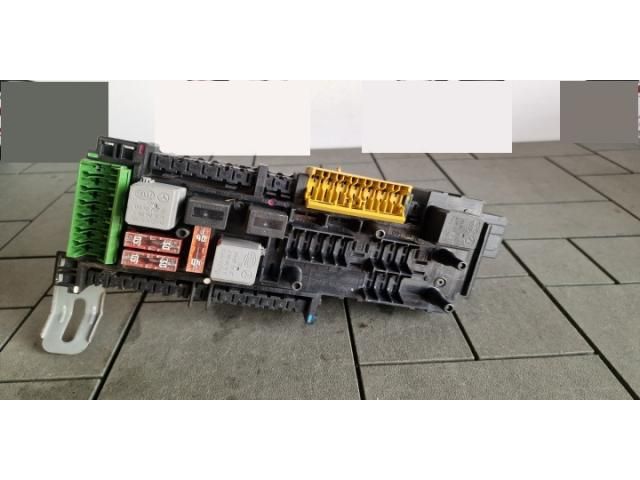 bontott MERCEDES-BENZ C-CLASS Komfort Elektronika