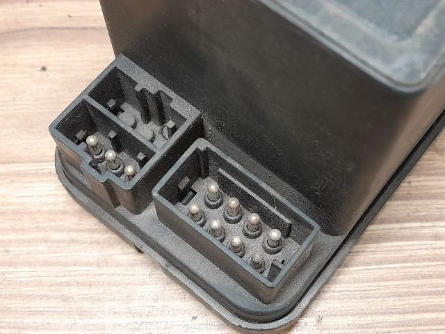 bontott MERCEDES-BENZ C-CLASS Komfort Elektronika