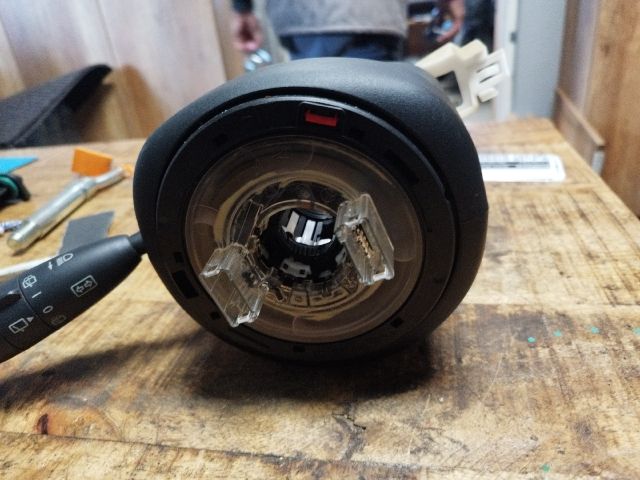 bontott MERCEDES-BENZ C-CLASS Komplett Kormánykapcsoló (Bajuszkapcsoló)