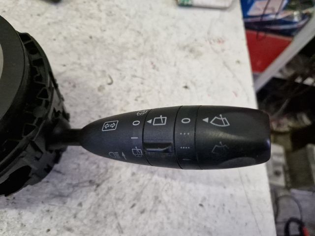 bontott MERCEDES-BENZ C-CLASS Komplett Kormánykapcsoló (Bajuszkapcsoló)