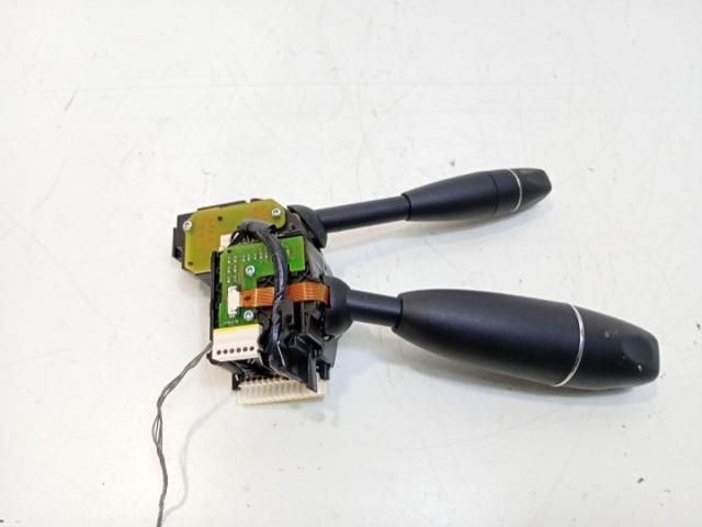 bontott MERCEDES-BENZ C-CLASS Komplett Kormánykapcsoló (Bajuszkapcsoló)