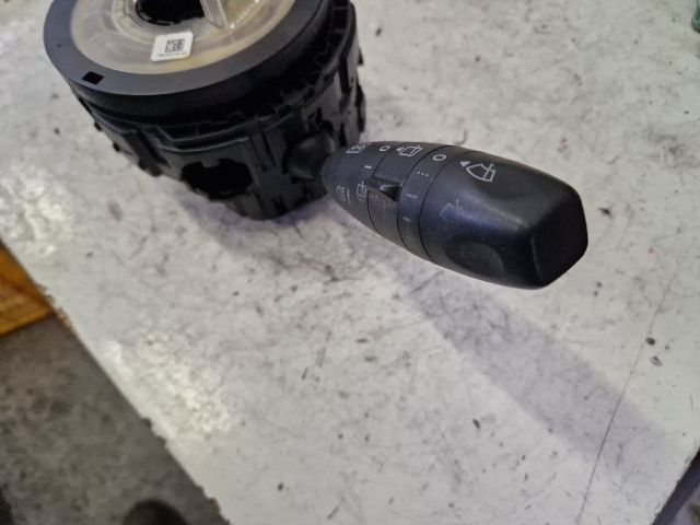 bontott MERCEDES-BENZ C-CLASS Komplett Kormánykapcsoló (Bajuszkapcsoló)