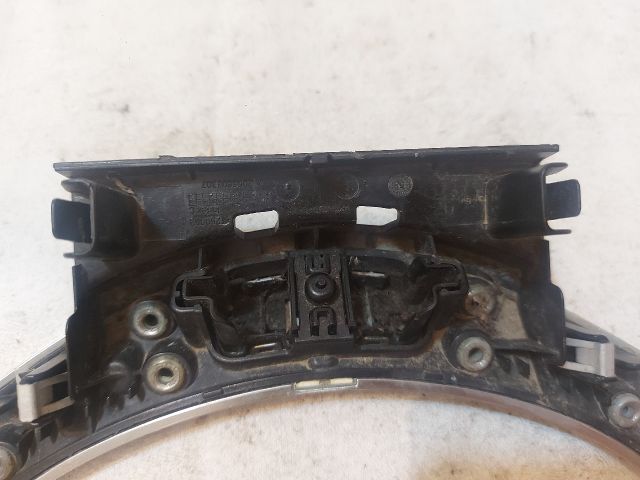 bontott MERCEDES-BENZ C-CLASS Könyöklő Tartó Konzol