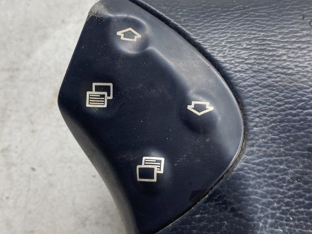 bontott MERCEDES-BENZ C-CLASS Kormánylégzsák