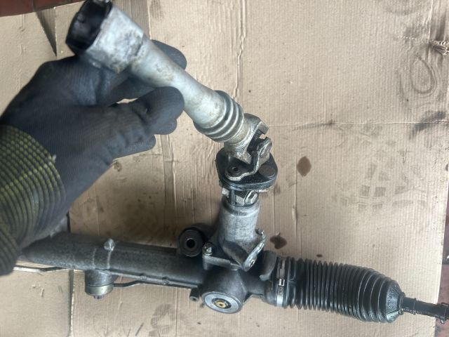 bontott MERCEDES-BENZ C-CLASS Kormánymű Szervós