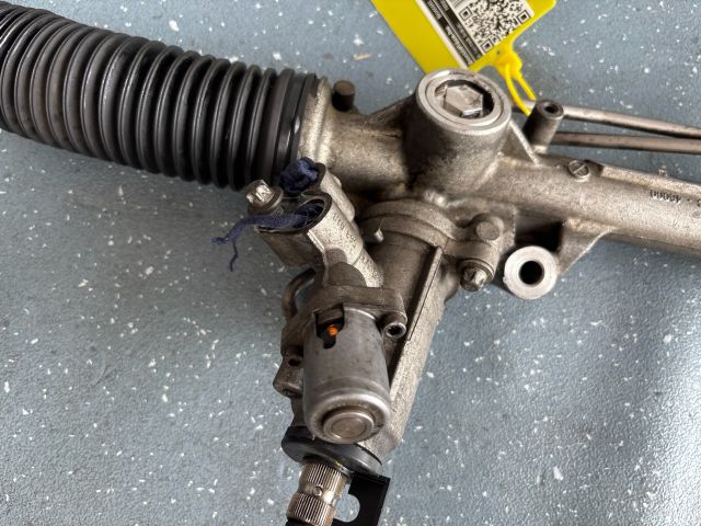 bontott MERCEDES-BENZ C-CLASS Kormánymű Szervós