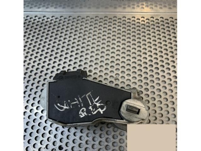 bontott MERCEDES-BENZ C-CLASS Kormányzár (Elektromos)