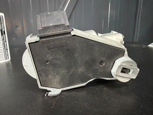 bontott MERCEDES-BENZ C-CLASS Kormányzár (Elektromos)