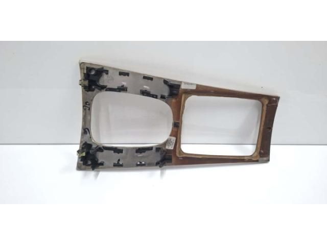 bontott MERCEDES-BENZ C-CLASS Középső Kardánbox Burkolat