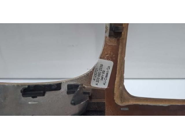 bontott MERCEDES-BENZ C-CLASS Középső Kardánbox Burkolat