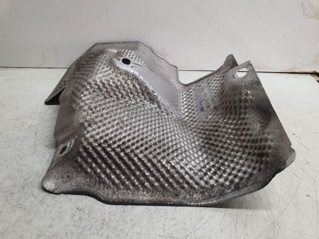 bontott MERCEDES-BENZ C-CLASS Középső Kipufogó Dob Hővédő Lemez