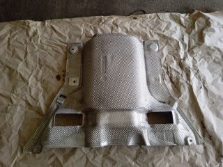 bontott MERCEDES-BENZ C-CLASS Középső Kipufogó Dob Hővédő Lemez