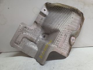 bontott MERCEDES-BENZ C-CLASS Középső Kipufogó Dob Hővédő Lemez