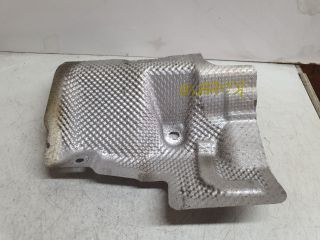 bontott MERCEDES-BENZ C-CLASS Középső Kipufogó Dob Hővédő Lemez