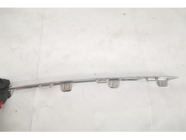 bontott MERCEDES-BENZ C-CLASS Középső Műszerfal Díszléc