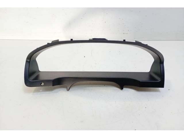 bontott MERCEDES-BENZ C-CLASS Középső Műszerfal Díszléc