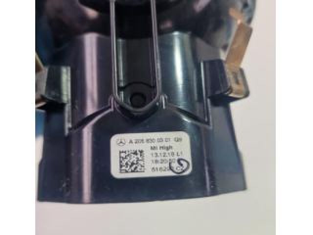 bontott MERCEDES-BENZ C-CLASS Középső Szellőző