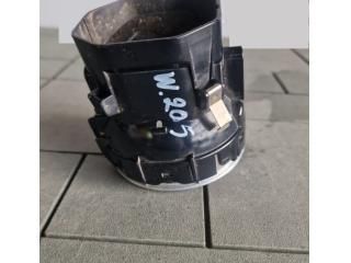 bontott MERCEDES-BENZ C-CLASS Középső Szellőző