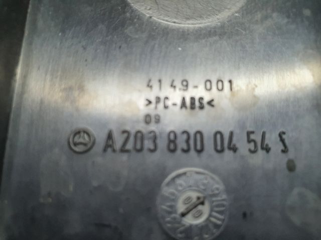 bontott MERCEDES-BENZ C-CLASS Középső Szellőző