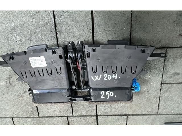 bontott MERCEDES-BENZ C-CLASS Középső Szellőző