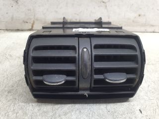 bontott MERCEDES-BENZ C-CLASS Középső Szellőző