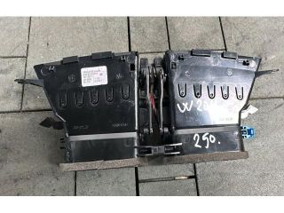 bontott MERCEDES-BENZ C-CLASS Középső Szellőző