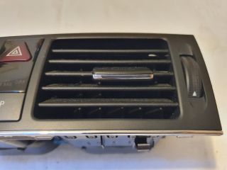 bontott MERCEDES-BENZ C-CLASS Középső Szellőző