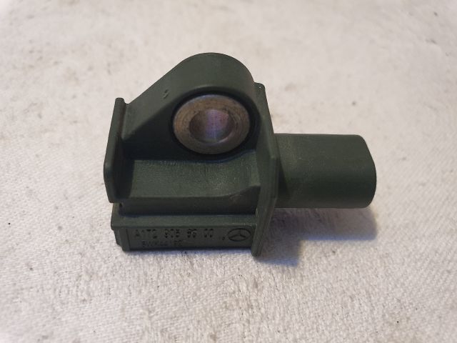 bontott MERCEDES-BENZ C-CLASS Központi Ütközés Érzékelő