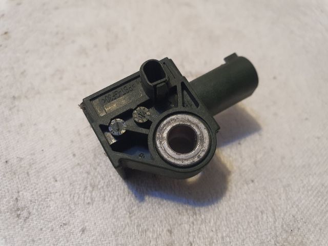 bontott MERCEDES-BENZ C-CLASS Központi Ütközés Érzékelő