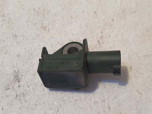 bontott MERCEDES-BENZ C-CLASS Központi Ütközés Érzékelő