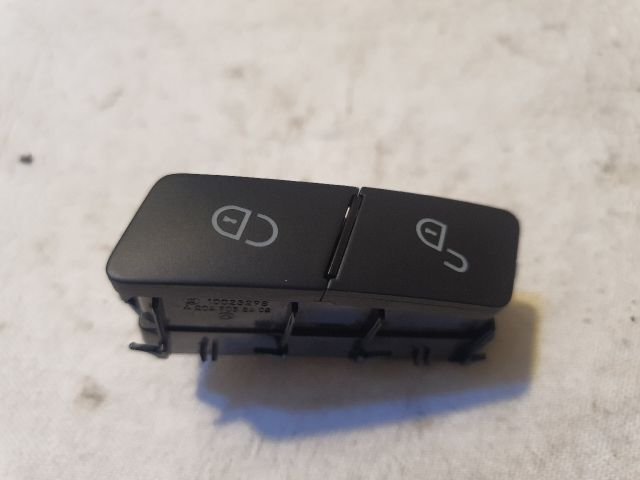 bontott MERCEDES-BENZ C-CLASS Központizár Kapcsoló