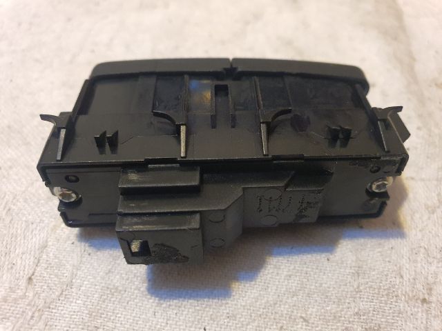 bontott MERCEDES-BENZ C-CLASS Központizár Kapcsoló